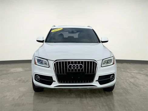 Used 2017 Audi Q5 2.0T Premium Plus w/ Technology Package image 14