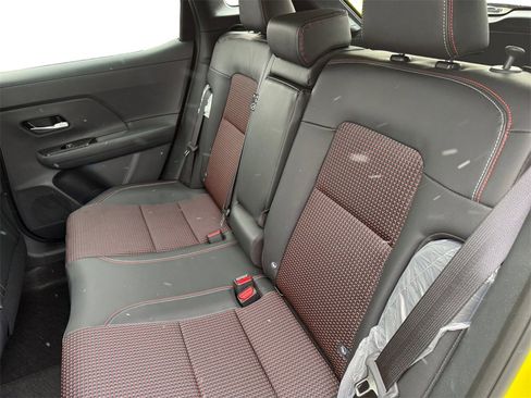 New 2026 Nissan Kicks SR w/ SR Premium Package image 14