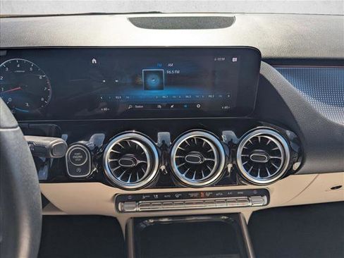 Used 2022 Mercedes-Benz GLA 250 image 14