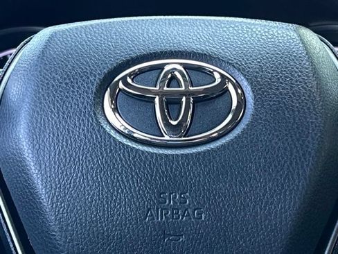 Used 2022 Toyota Camry SE w/ Cold Weather Package AWD/4WD image 54