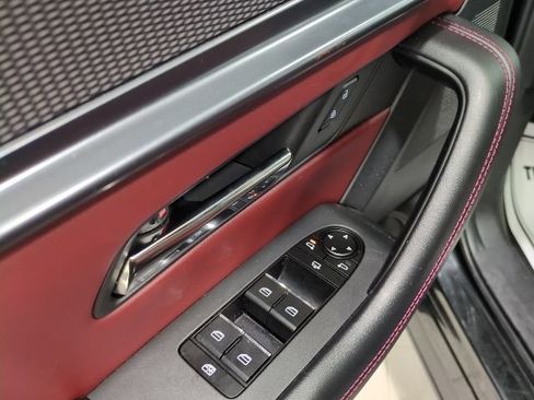 Used 2025 MAZDA CX-70 3.3 Turbo S w/ Premium Package image 20