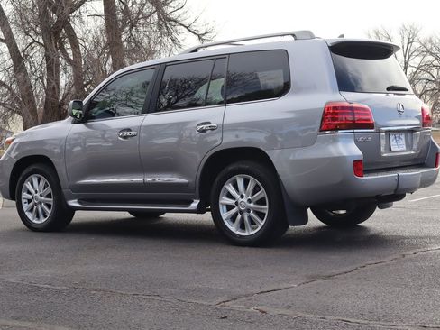 Used 2010 Lexus LX 570 4WD image 7