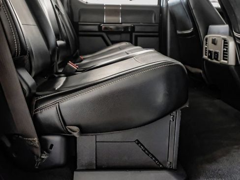Used 2019 Ford F250 Lariat w/ Lariat Ultimate Package AWD/4WD image 33