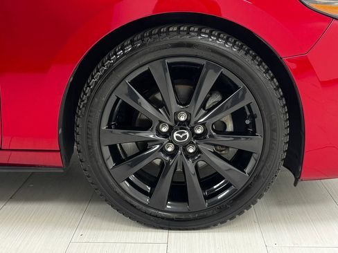 Used 2022 MAZDA MAZDA3 s image 39