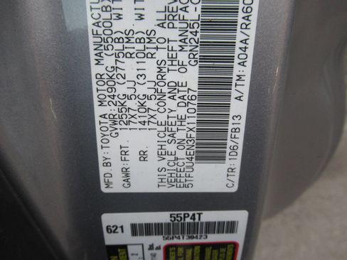 Used 2015 Toyota Tacoma 4x4 Access Cab V6 w/ TRD Sport Package image 16