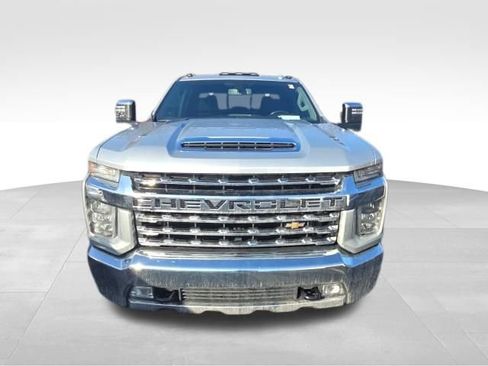 Used 2020 Chevrolet Silverado 3500 LTZ w/ LTZ Convenience Package image 10