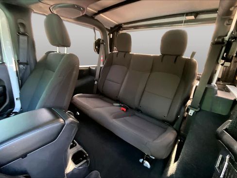 Used 2022 Jeep Wrangler Sport AWD/4WD image 20