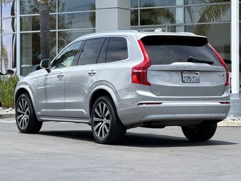 Certified 2023 Volvo XC90 B6 Plus AWD/4WD image 3