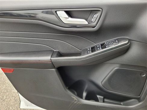 New 2025 Ford Escape ST-Line w/ Tech Pack #1 image 24