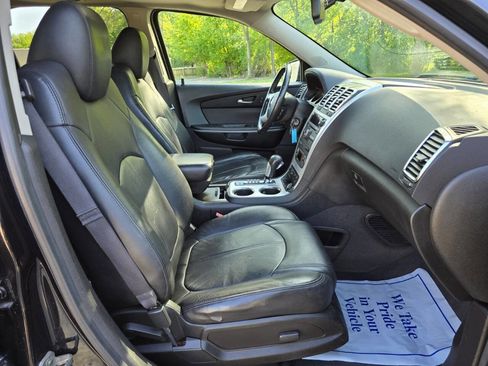 Used 2011 GMC Acadia SLT FWD image 13