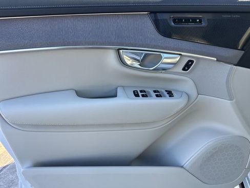 New 2026 Volvo XC90 B6 Ultra w/ Protection Package image 12