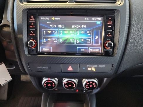 Used 2022 Mitsubishi Outlander Sport ES image 21