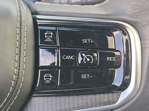 Used 2024 Jeep Grand Wagoneer L Series II w/ Quick Order Packagew 28T AWD/4WD image 29