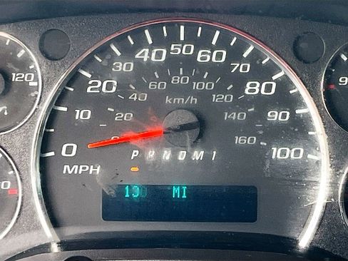 Used 2024 GMC Savana 2500 w/ Driver Convenience Package RWD image 12