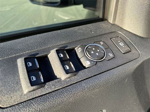Certified 2017 Ford F250 Platinum image 10