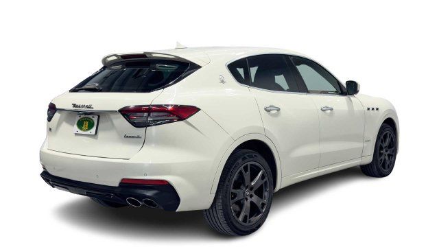 Used 2021 Maserati Levante GranSport AWD/4WD image 2