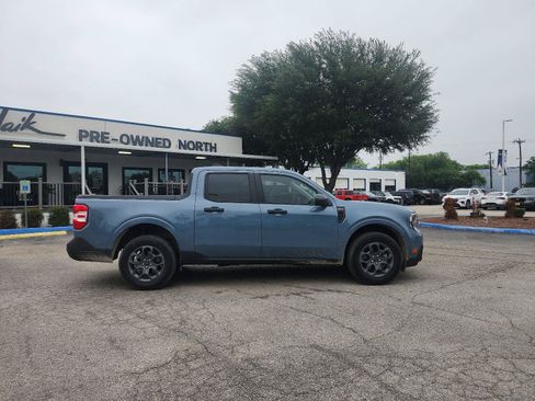 Used 2025 Ford Maverick XLT w/ Equipment Group 302A AWD/4WD image 3