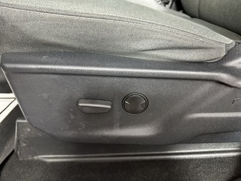 Used 2024 Ford F250 XLT AWD/4WD image 18