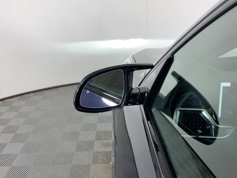 New 2026 BMW X7 M60i image 21