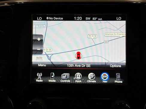 Used 2017 Jeep Grand Cherokee Overland AWD/4WD image 28