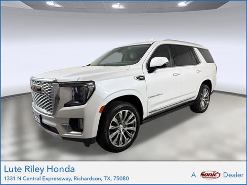 Used 2022 GMC Yukon Denali w/ Denali Ultimate Package AWD/4WD image 1