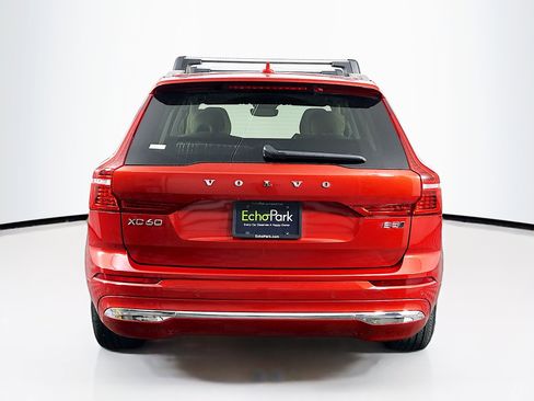 Used 2023 Volvo XC60 B5 Plus w/ Climate Package AWD/4WD image 7
