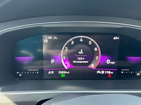 Used 2023 Volkswagen Tiguan SE R-Line image 10