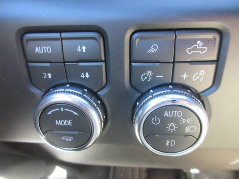 New 2026 GMC Sierra 1500 AT4X image 17