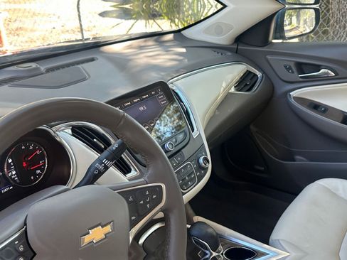 Used 2024 Chevrolet Malibu LT image 29