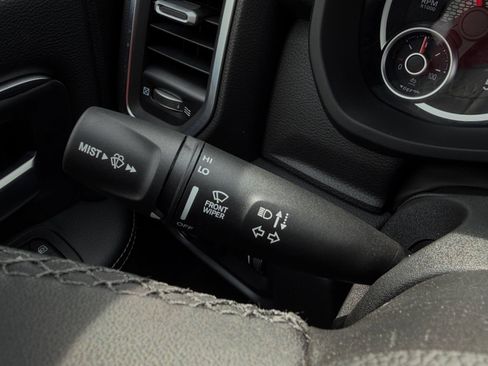 New 2026 RAM 3500 Big Horn AWD/4WD image 28