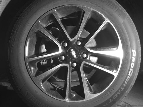 Used 2025 Chevrolet TrailBlazer LT FWD image 12