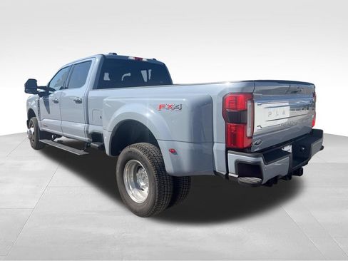Used 2026 Ford F350 Platinum w/ Platinum Plus Package AWD/4WD image 12