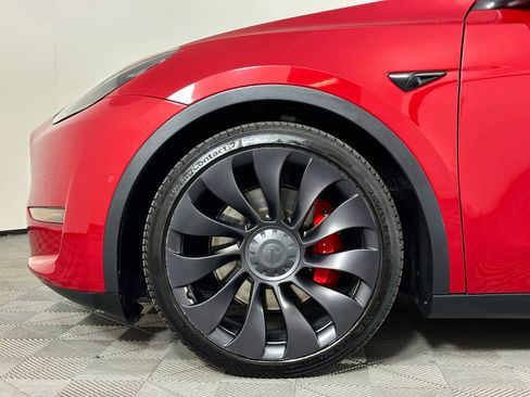 Used 2022 Tesla Model Y Performance AWD/4WD image 8