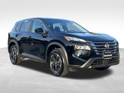 Used 2025 Nissan Rogue SV