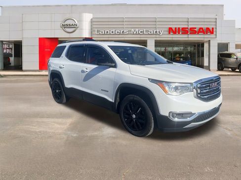 Used 2019 GMC Acadia SLT image 1
