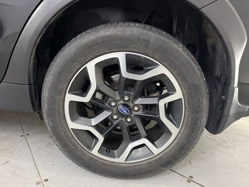 Used 2017 Subaru Crosstrek 2.0i Limited image 10