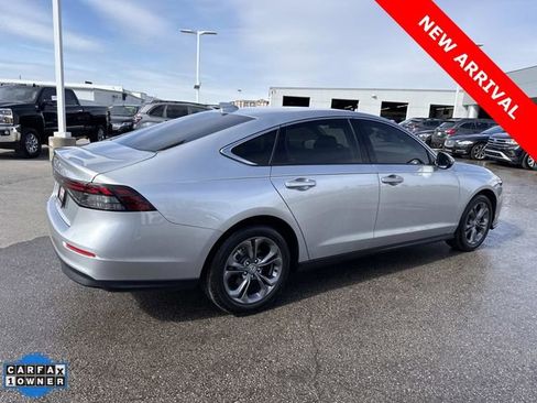 Used 2024 Honda Accord EX image 2