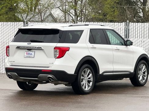 Used 2020 Ford Explorer Limited image 4