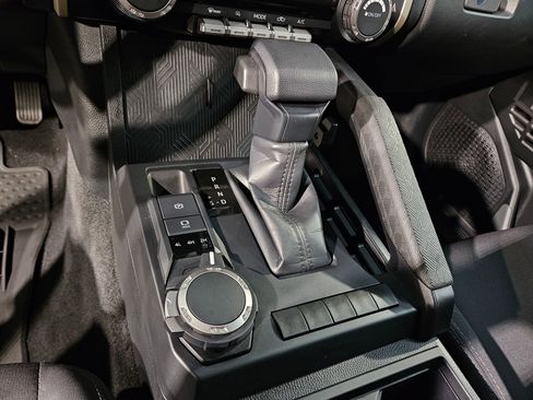 Used 2024 Toyota Tacoma SR image 32