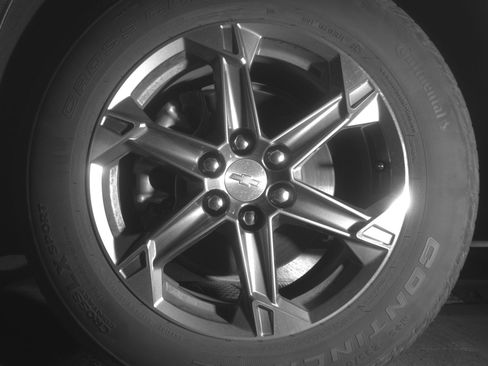 Used 2025 Chevrolet Blazer LT FWD image 12