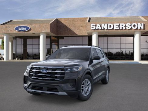 New 2026 Ford Explorer Active image 3