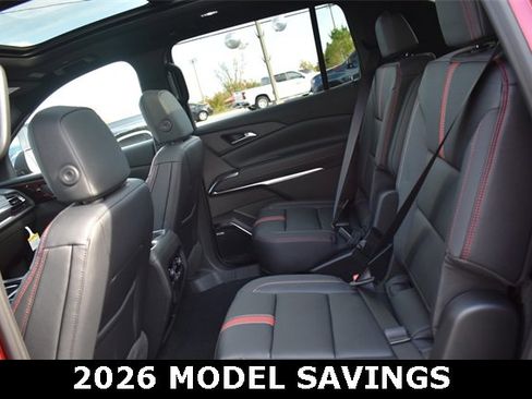 New 2026 Chevrolet Traverse RS w/ LPO, Floor Liner Package image 24