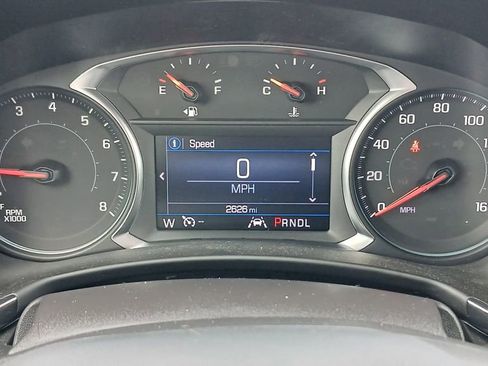 Used 2024 Chevrolet Equinox RS w/ LPO, Floor Liner Package FWD image 13