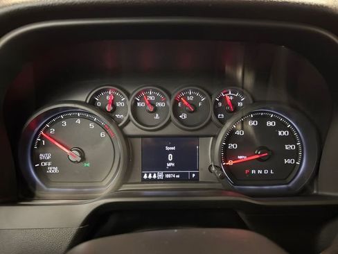 Used 2025 Chevrolet Silverado 1500 Custom Trail Boss w/ Realtree Special Edition image 17