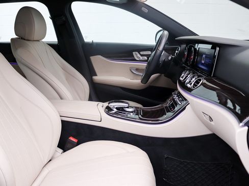 Used 2019 Mercedes-Benz E 450 4MATIC Wagon image 19