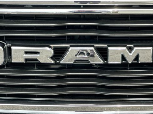 Used 2021 RAM 1500 Big Horn RWD image 37