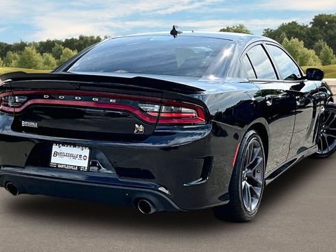 Used 2023 Dodge Charger Scat Pack RWD image 9
