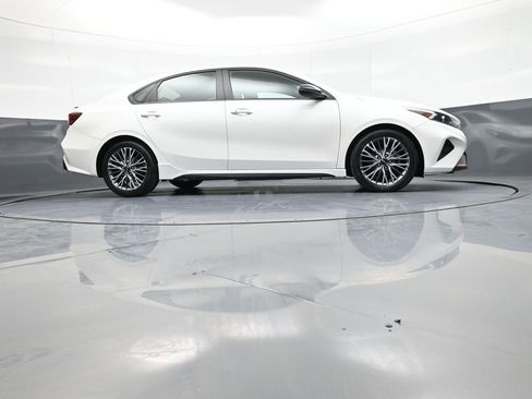 Certified 2023 Kia Forte GT-Line w/ GT-Line Premium Package FWD image 28
