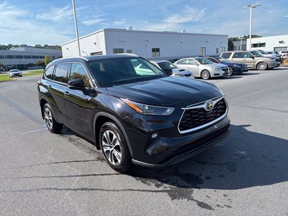 Used 2022 Toyota Highlander XLE