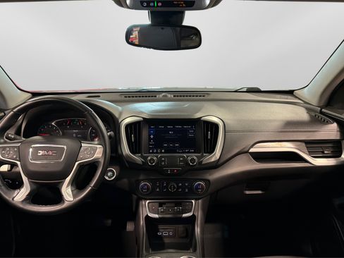 Used 2024 GMC Terrain SLT AWD/4WD image 22